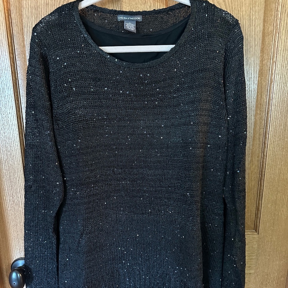 Chelsea & Theodore Black w/sequins Crew Neck Sweater w/Tank Top Liner.  Size XL.